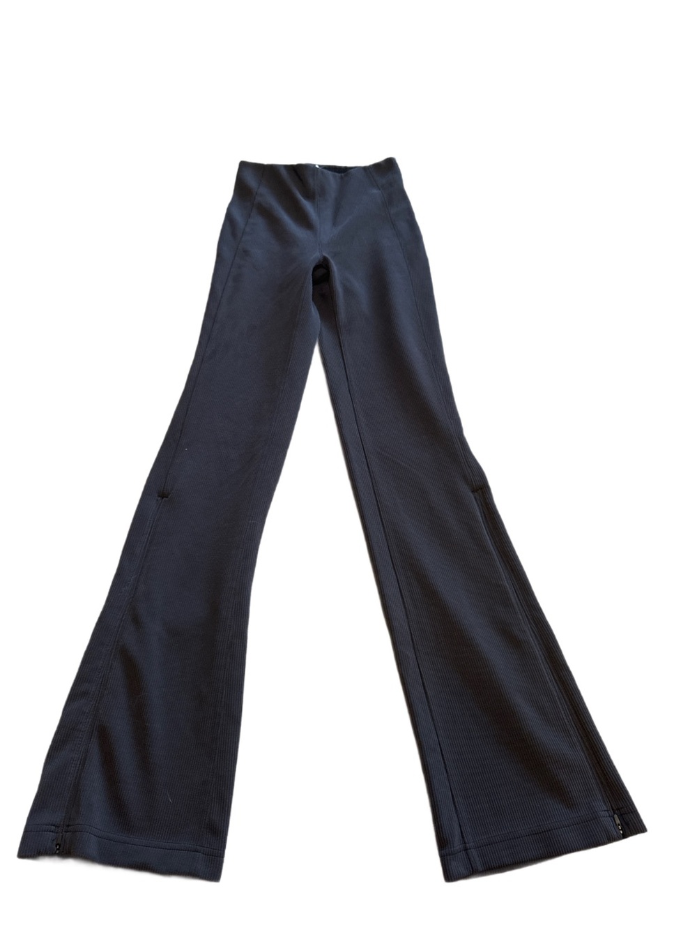 Lululemon Black High-Waist Flare Leggings with Zipper Ankles Size 2 32”